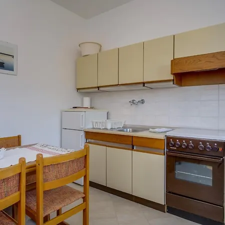 Appartement By The Sea Nerezine, Losinj - 2519 *