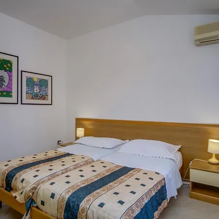 Appartement By The Sea Nerezine, Losinj - 2519