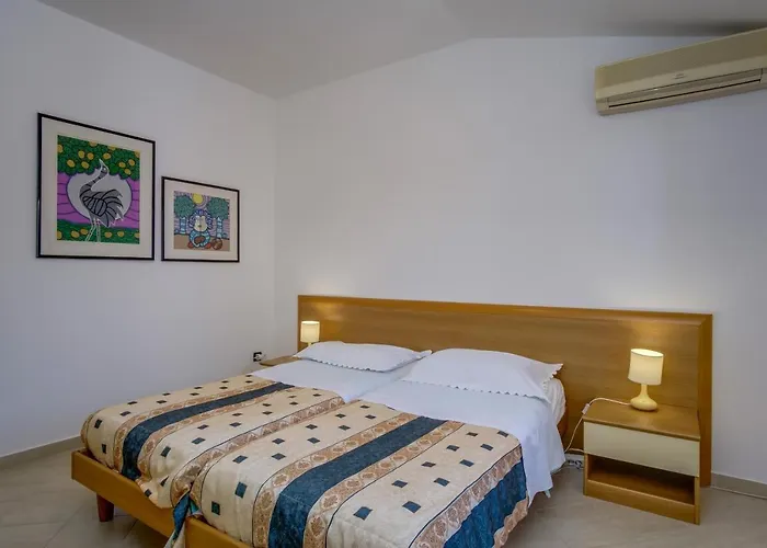 Appartement By The Sea Nerezine, Losinj - 2519